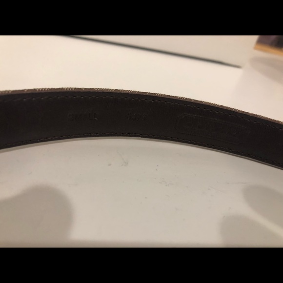 Coach belt - Picture 2 of 2